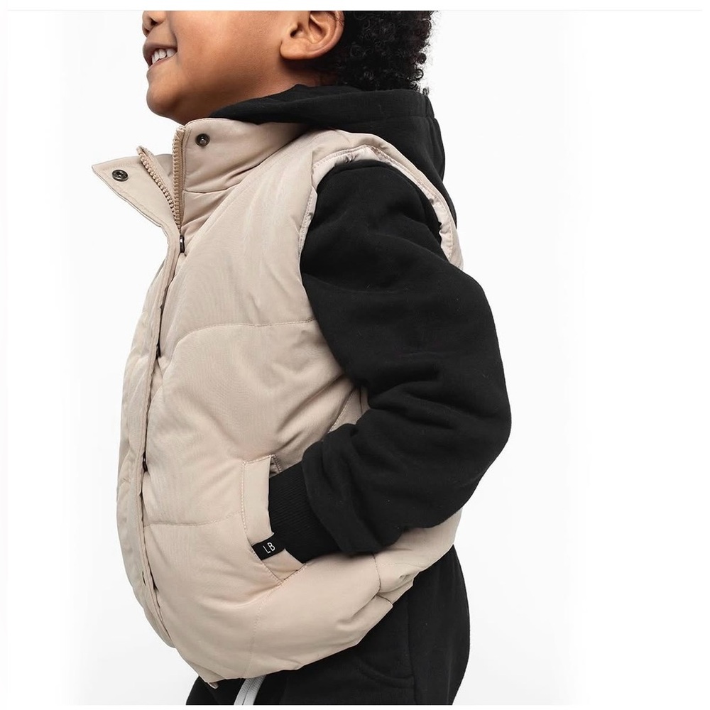 Little Bipsy beige Puffer Vest in 2-3T New with Tag